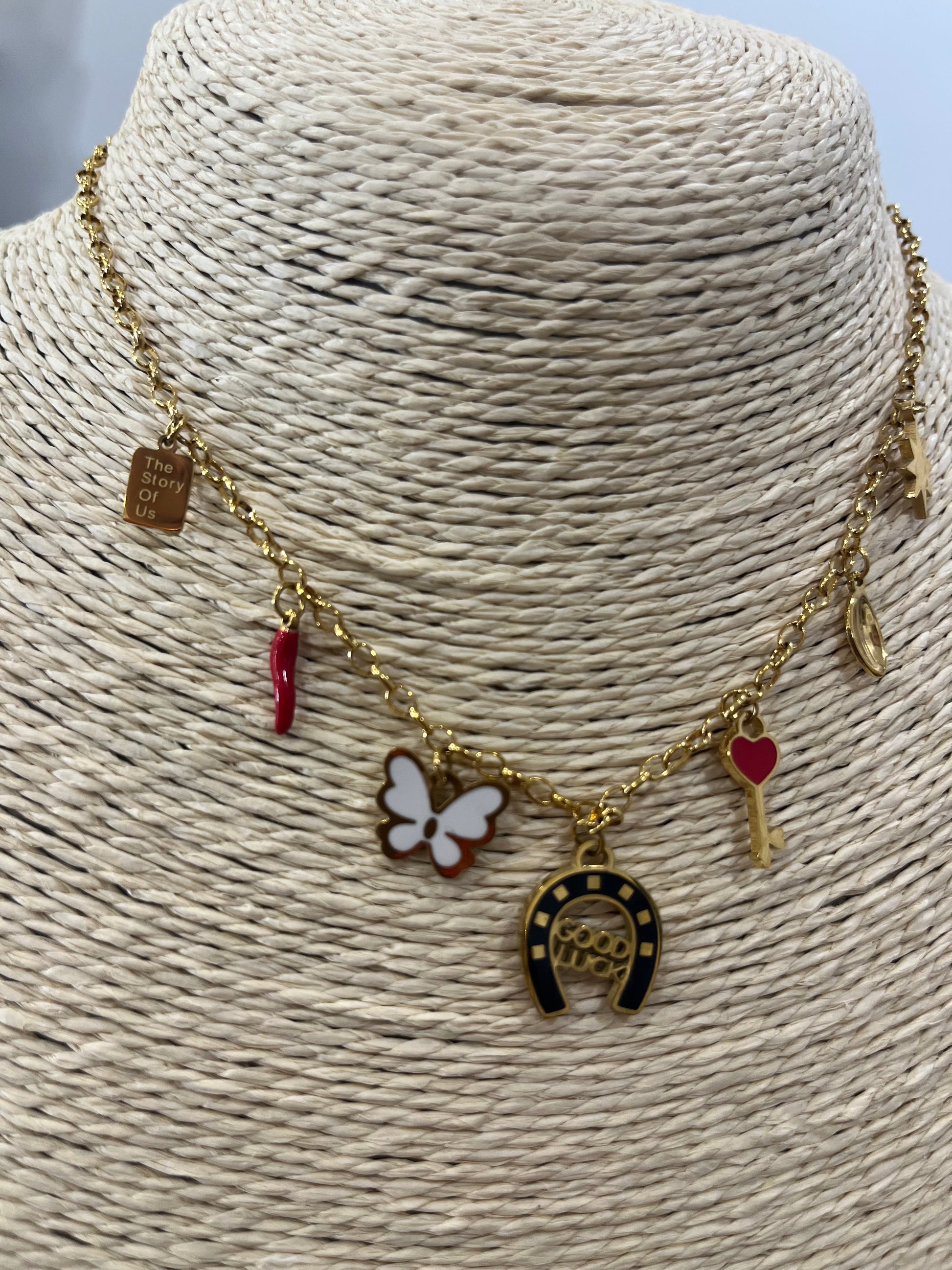 COLLAR