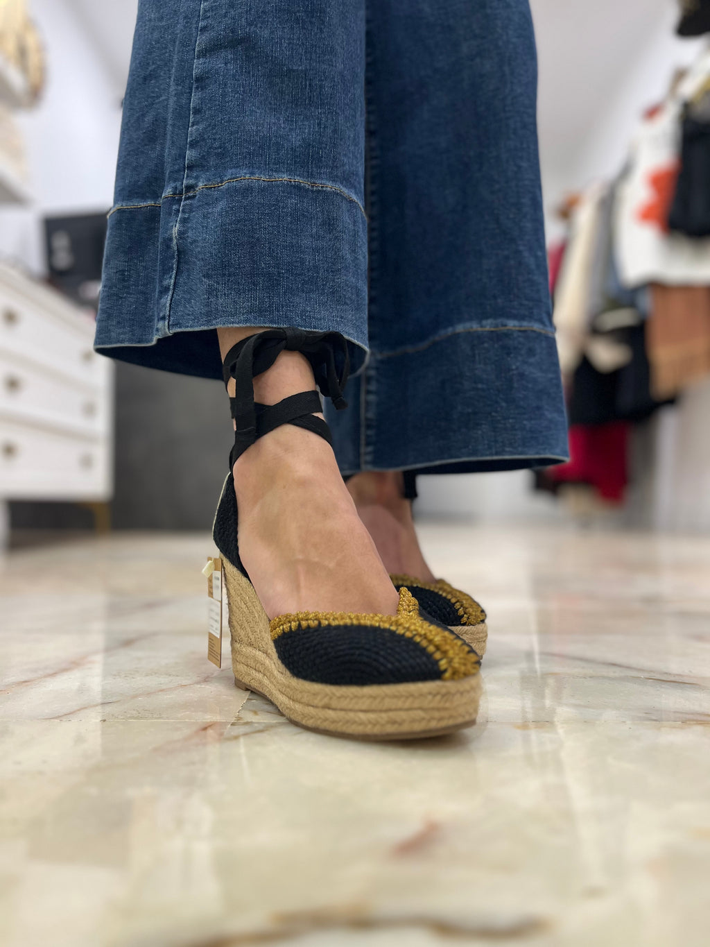 Cuñas Corina