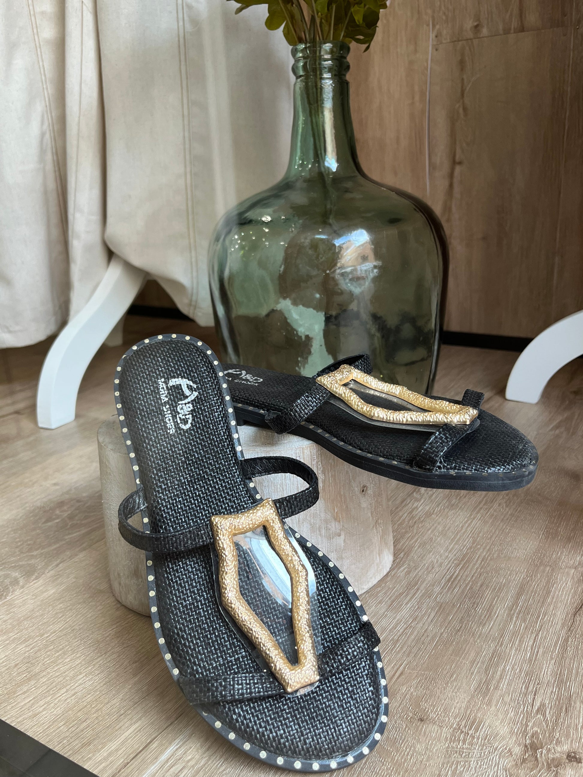 Sandalias
