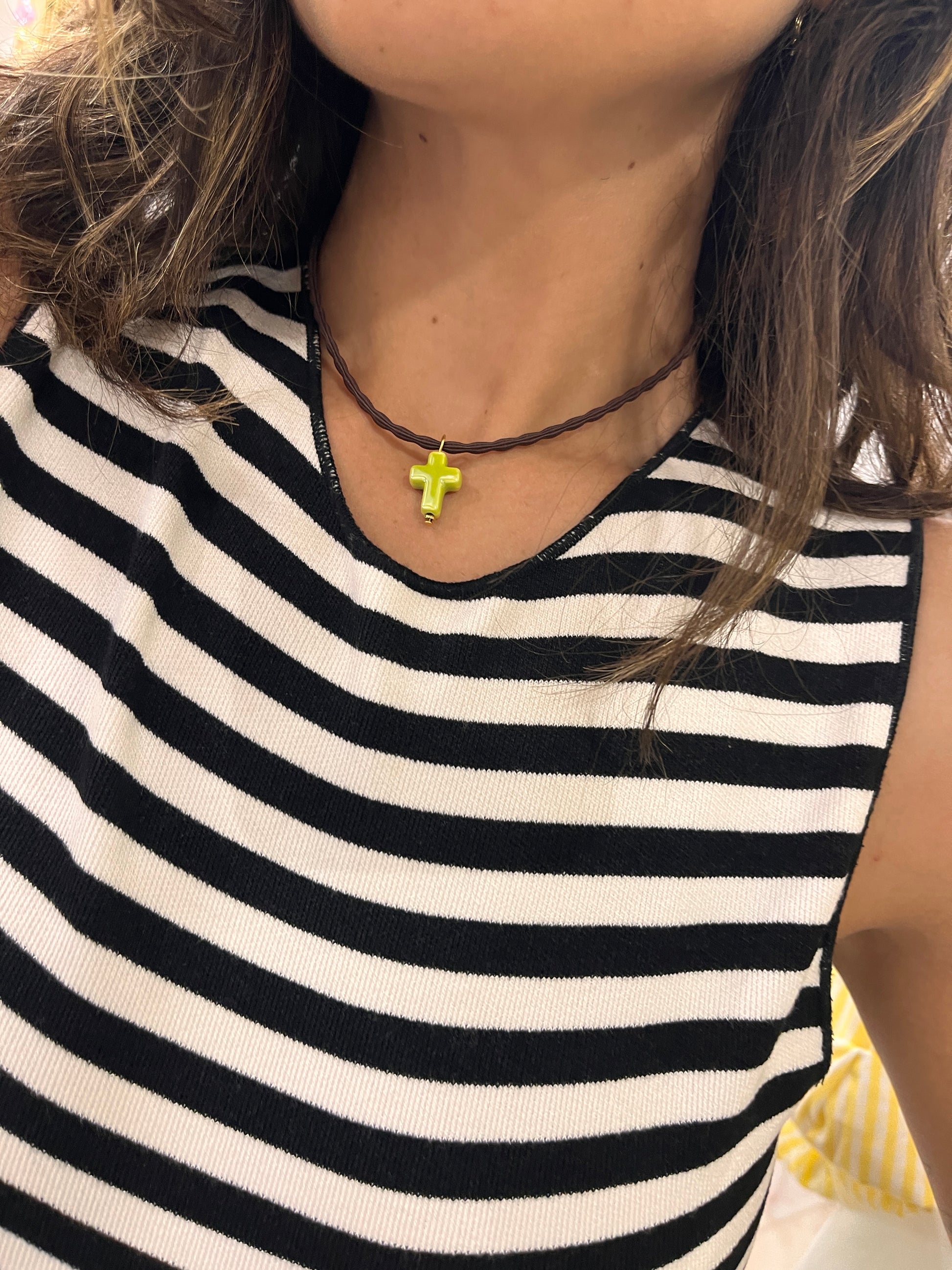 COLLAR CRUZ