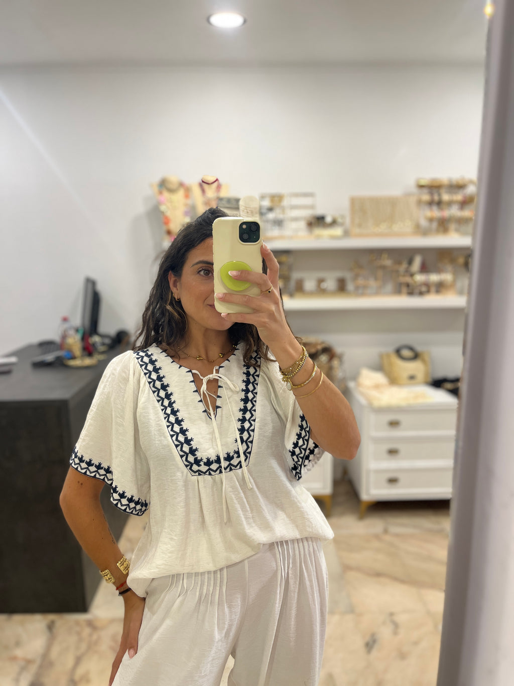 BLUSA