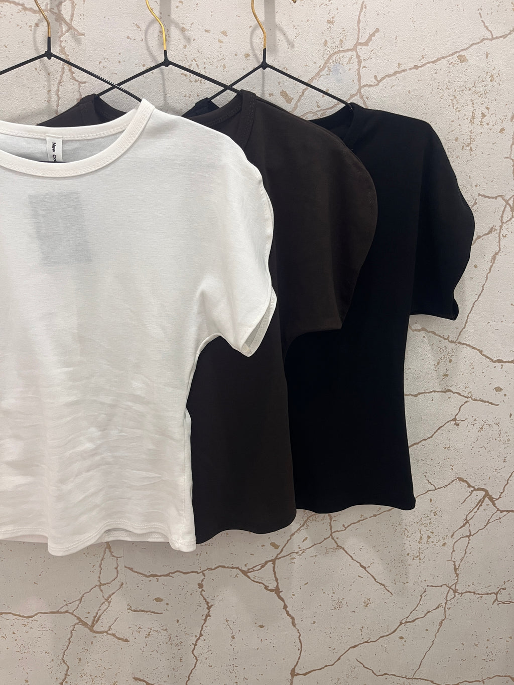 CAMISETA BASICA