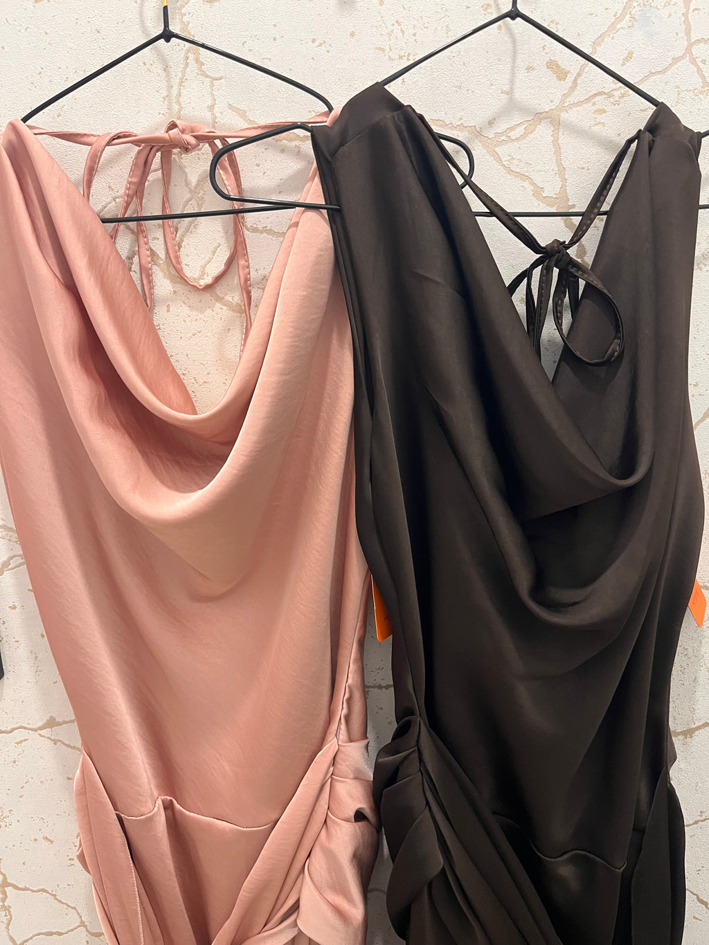 VESTIDO SATEN