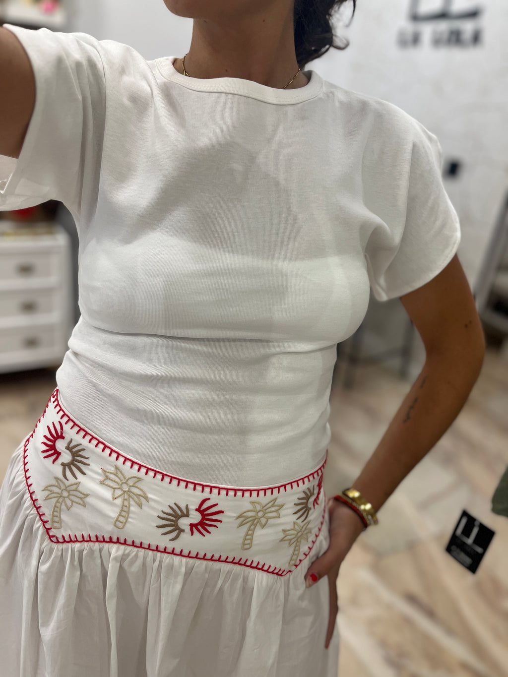 CAMISETA BASICA
