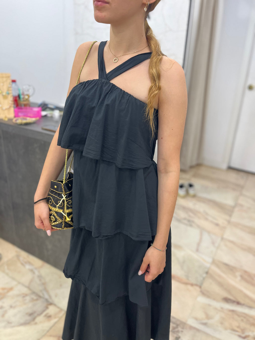 VESTIDO VOLANTES