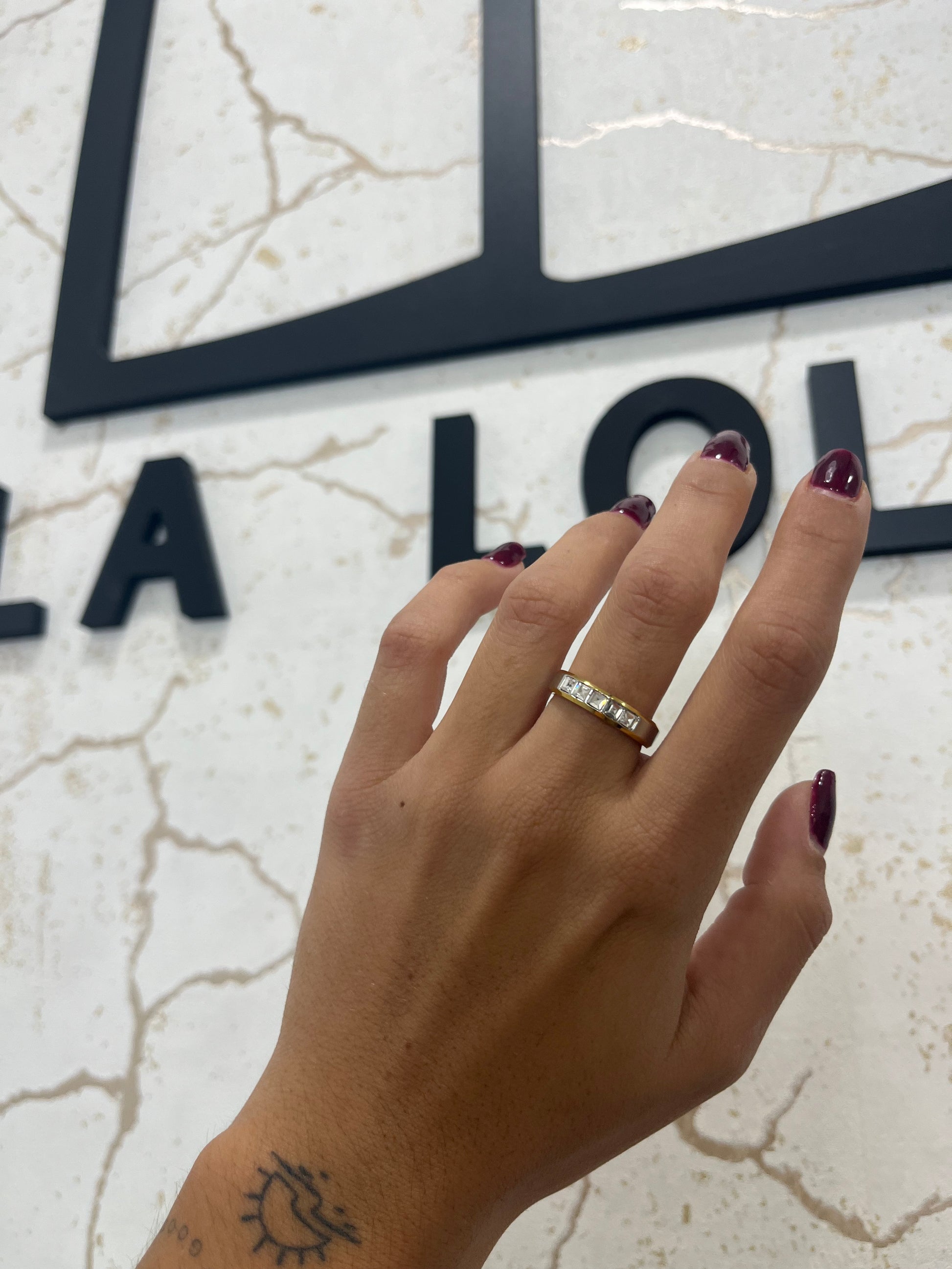 ANILLO