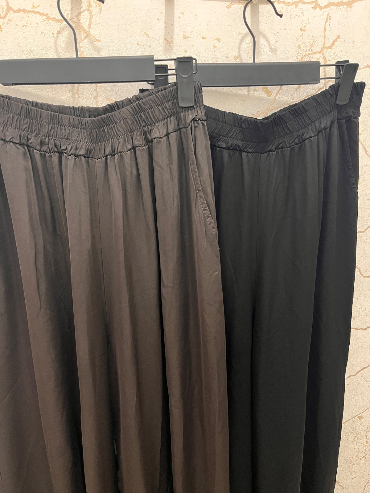 PANTALON SATINADO