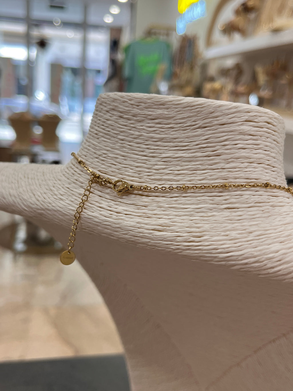 COLLAR STAR