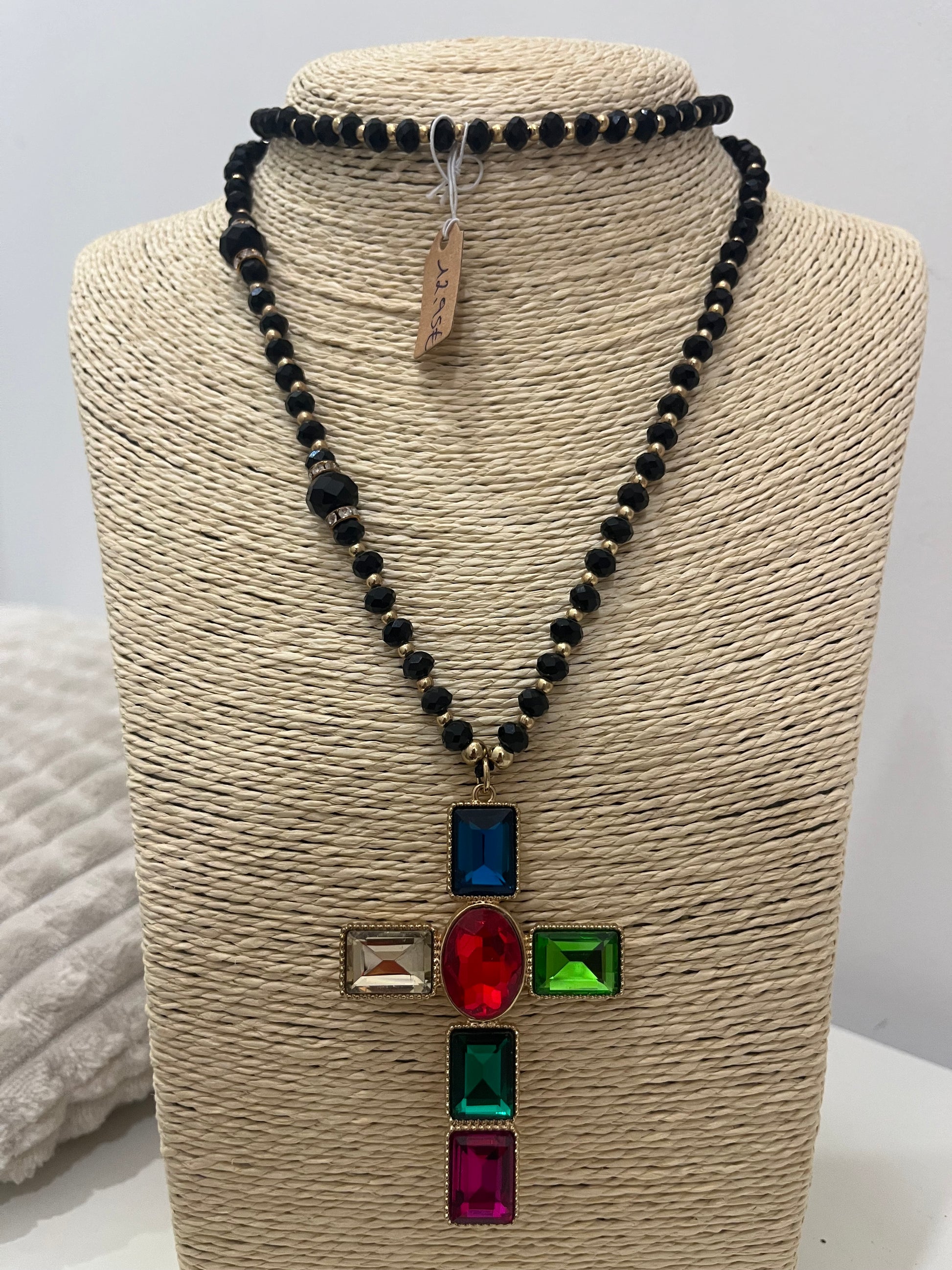 COLLAR