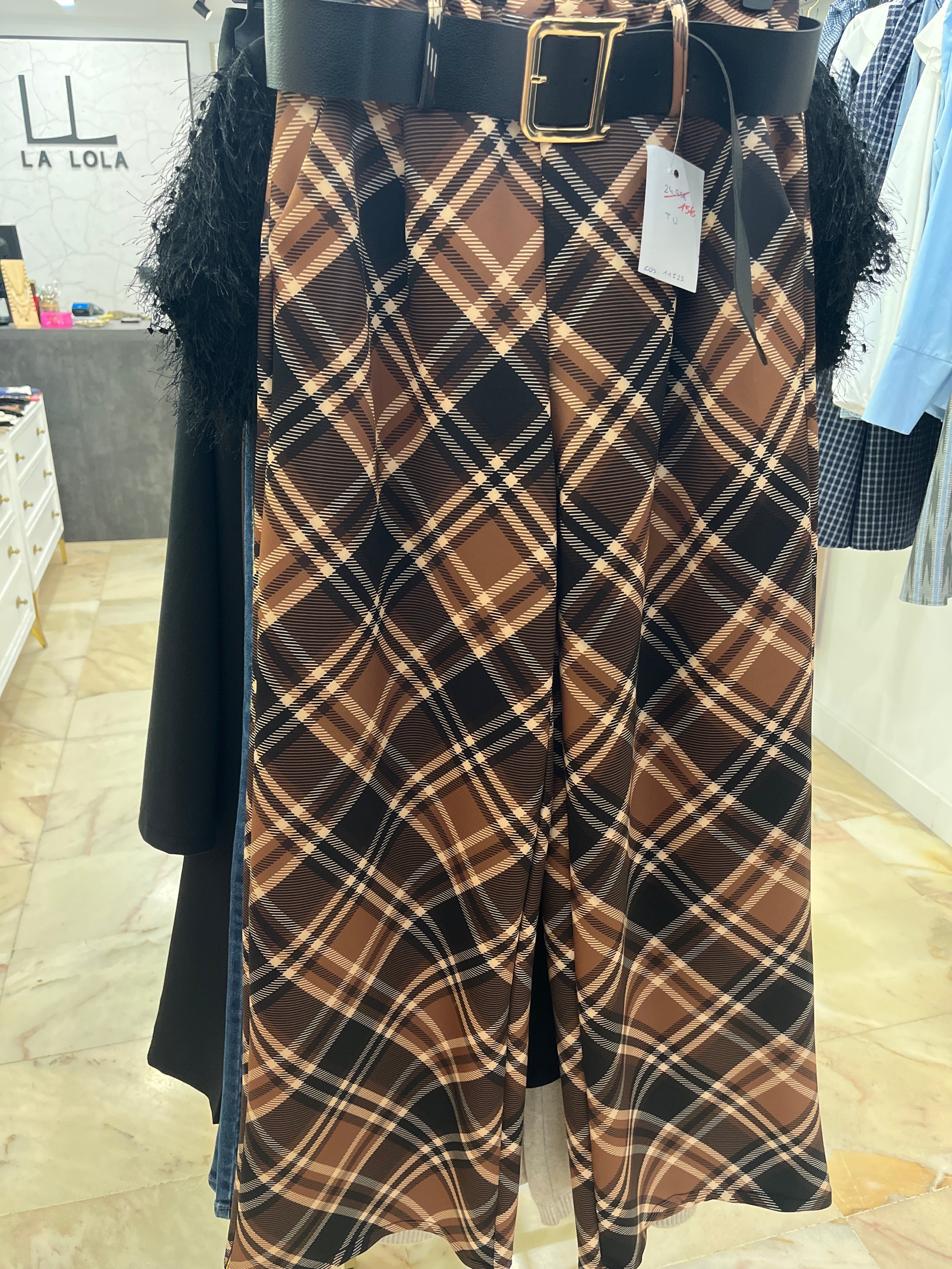 Pantalón cuadros