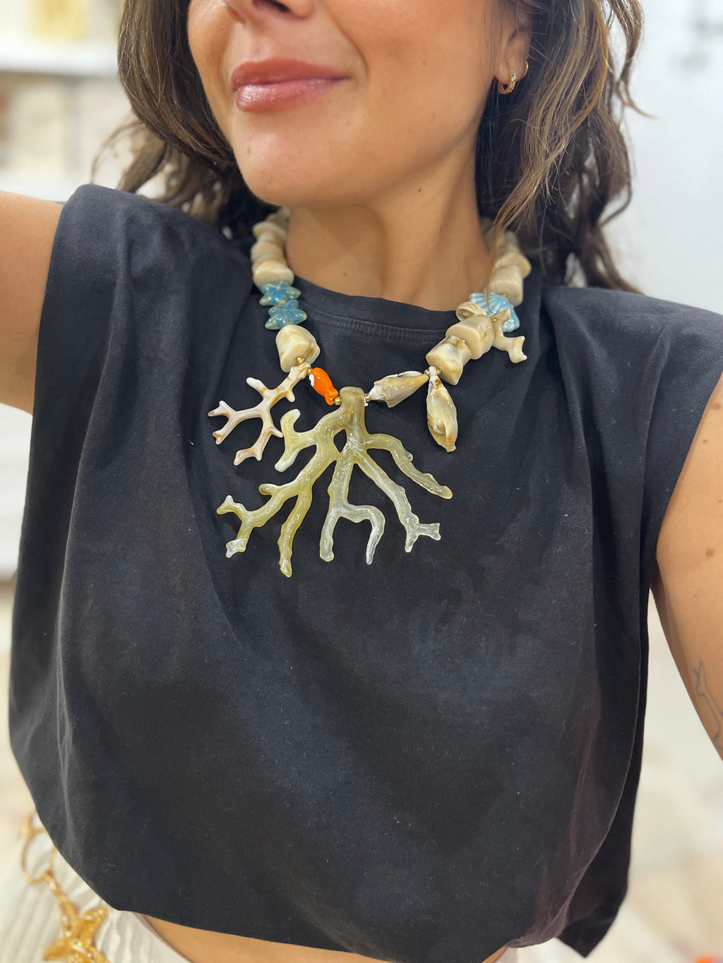 COLLAR CORAL