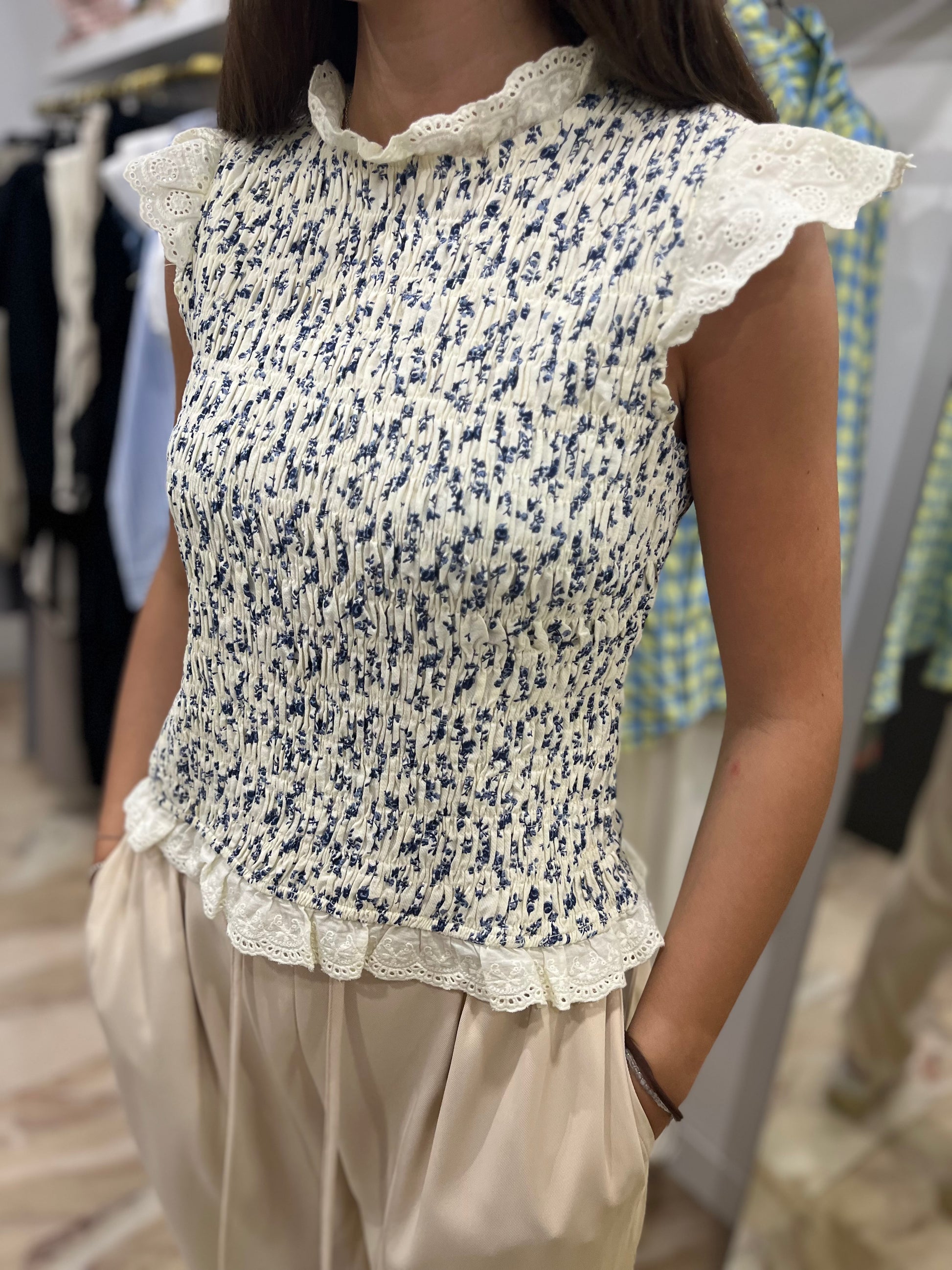 BLUSA NIDO