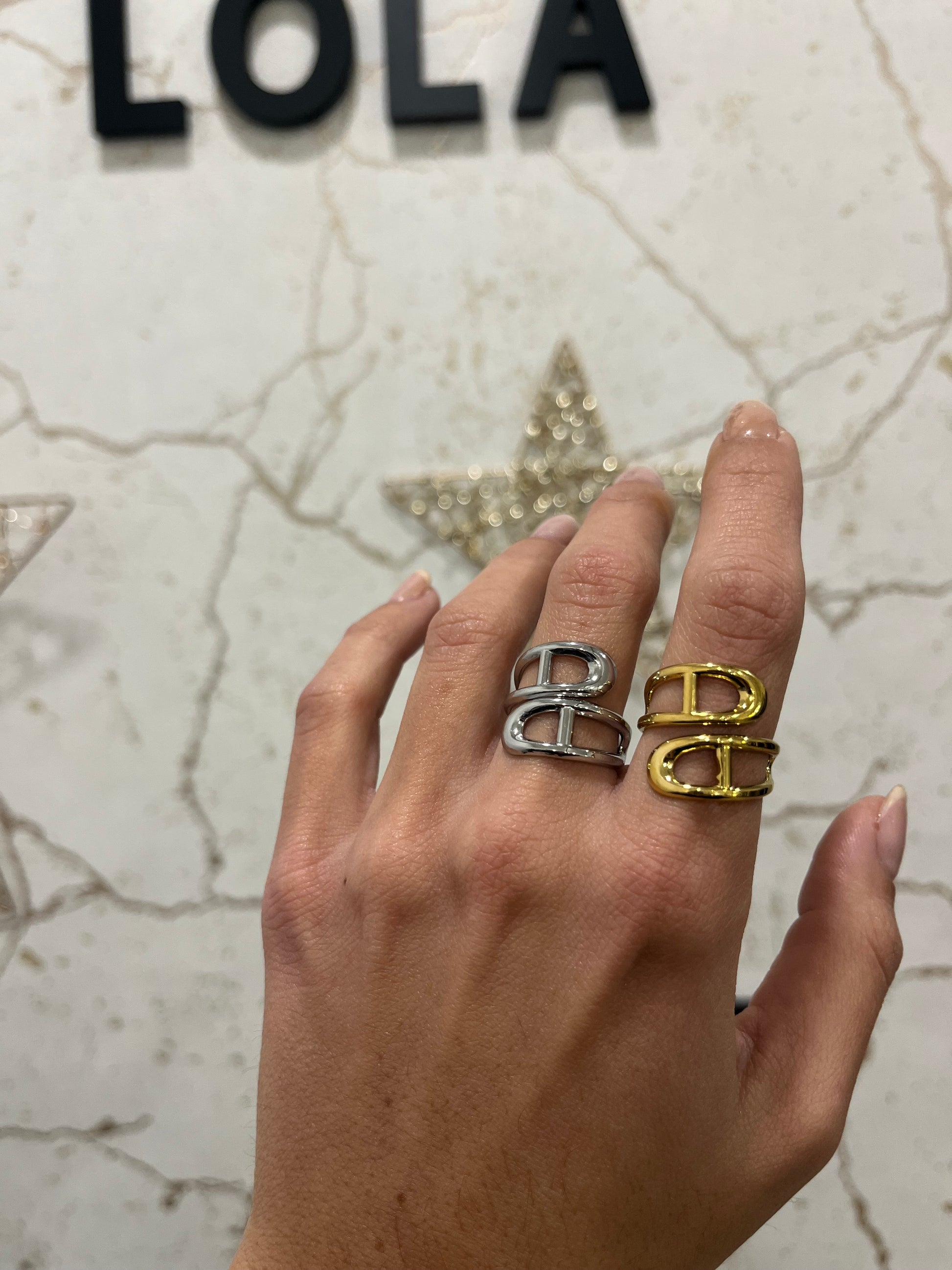 ANILLO