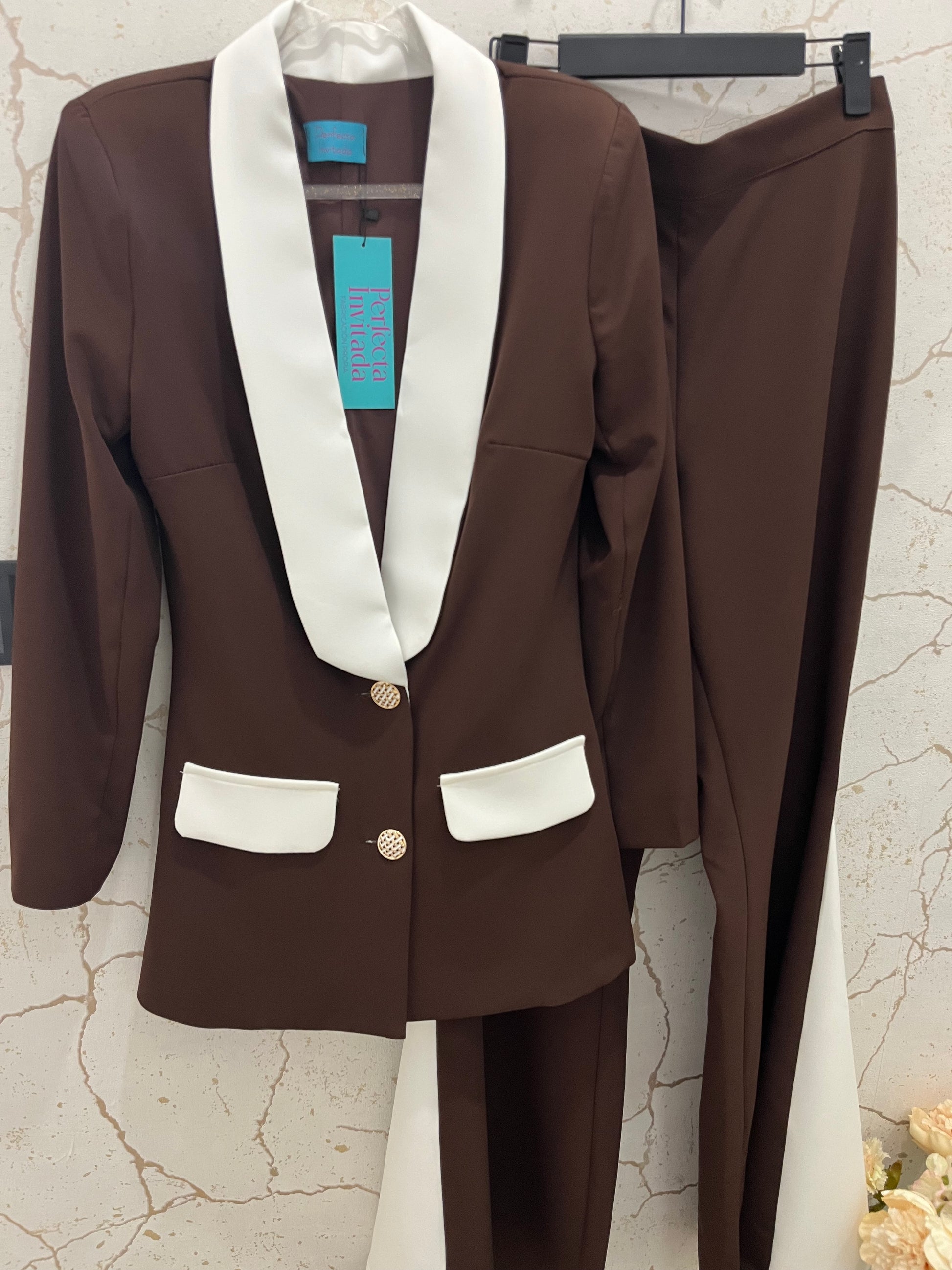 Traje