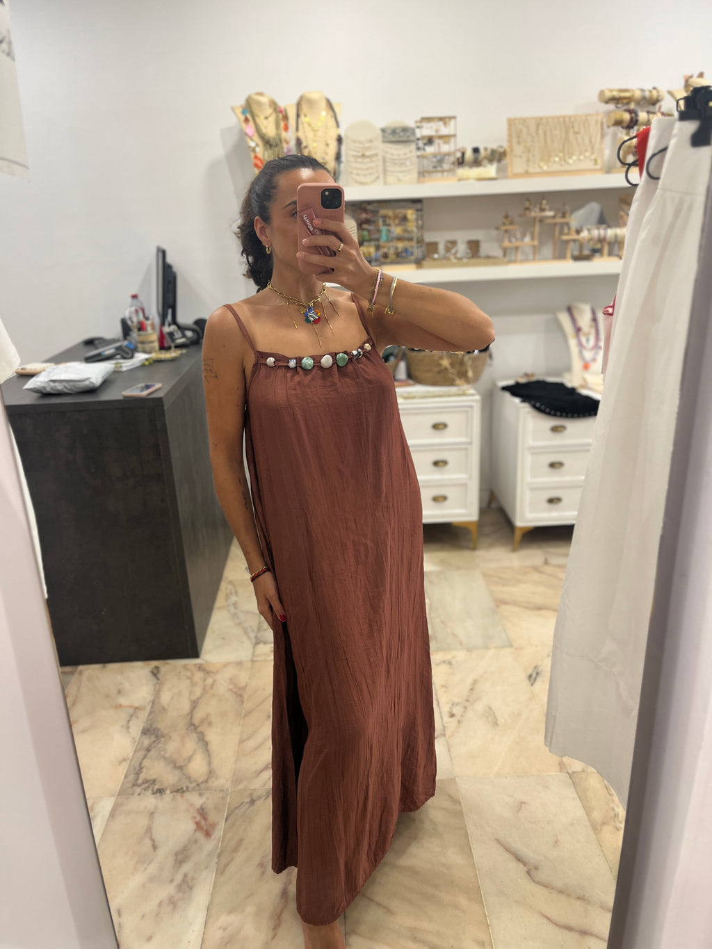 VESTIDO CUENTAS