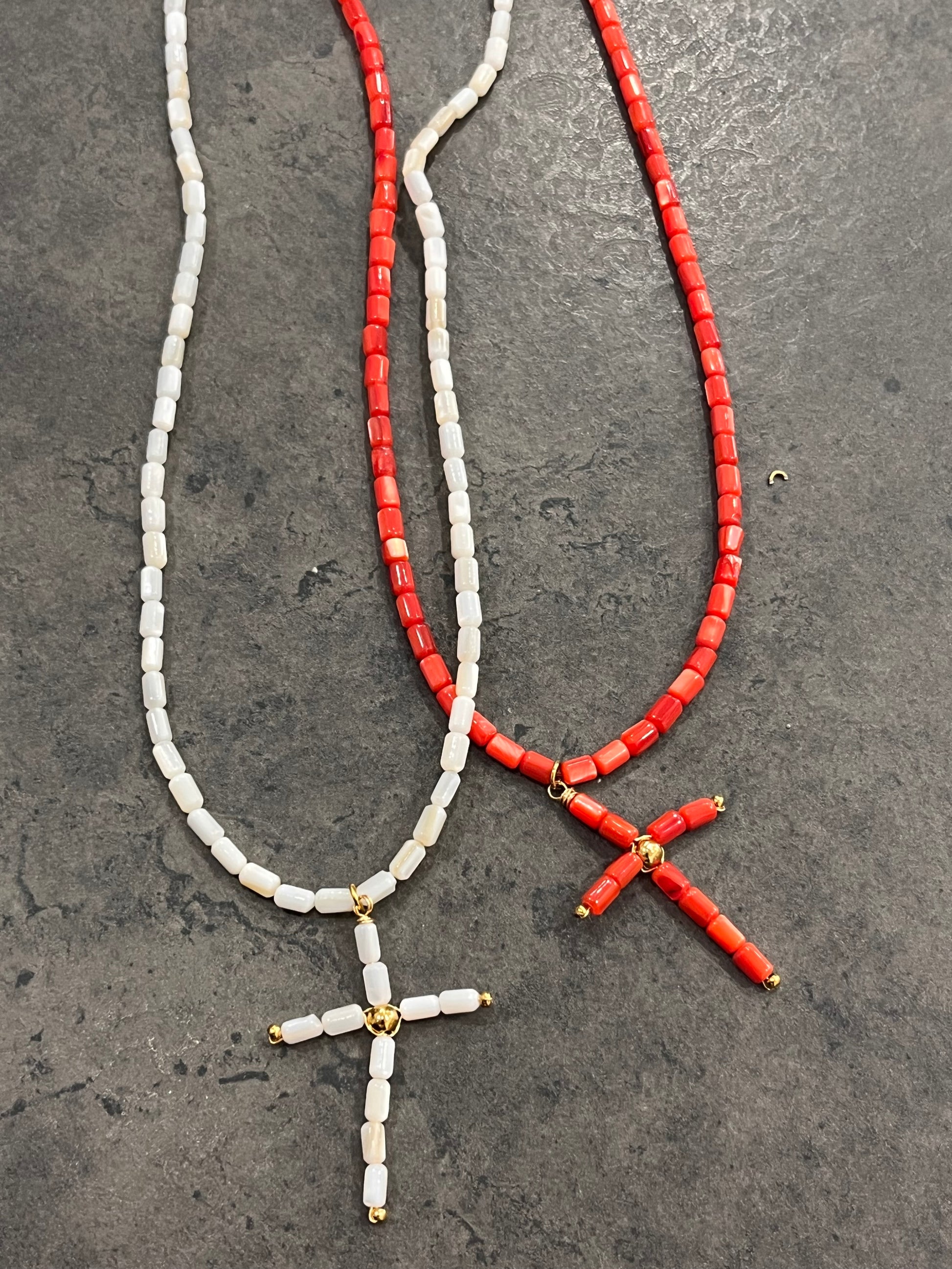 COLLAR CRUZ