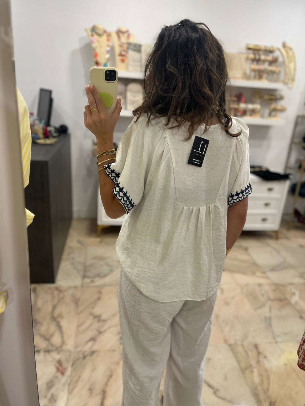 BLUSA