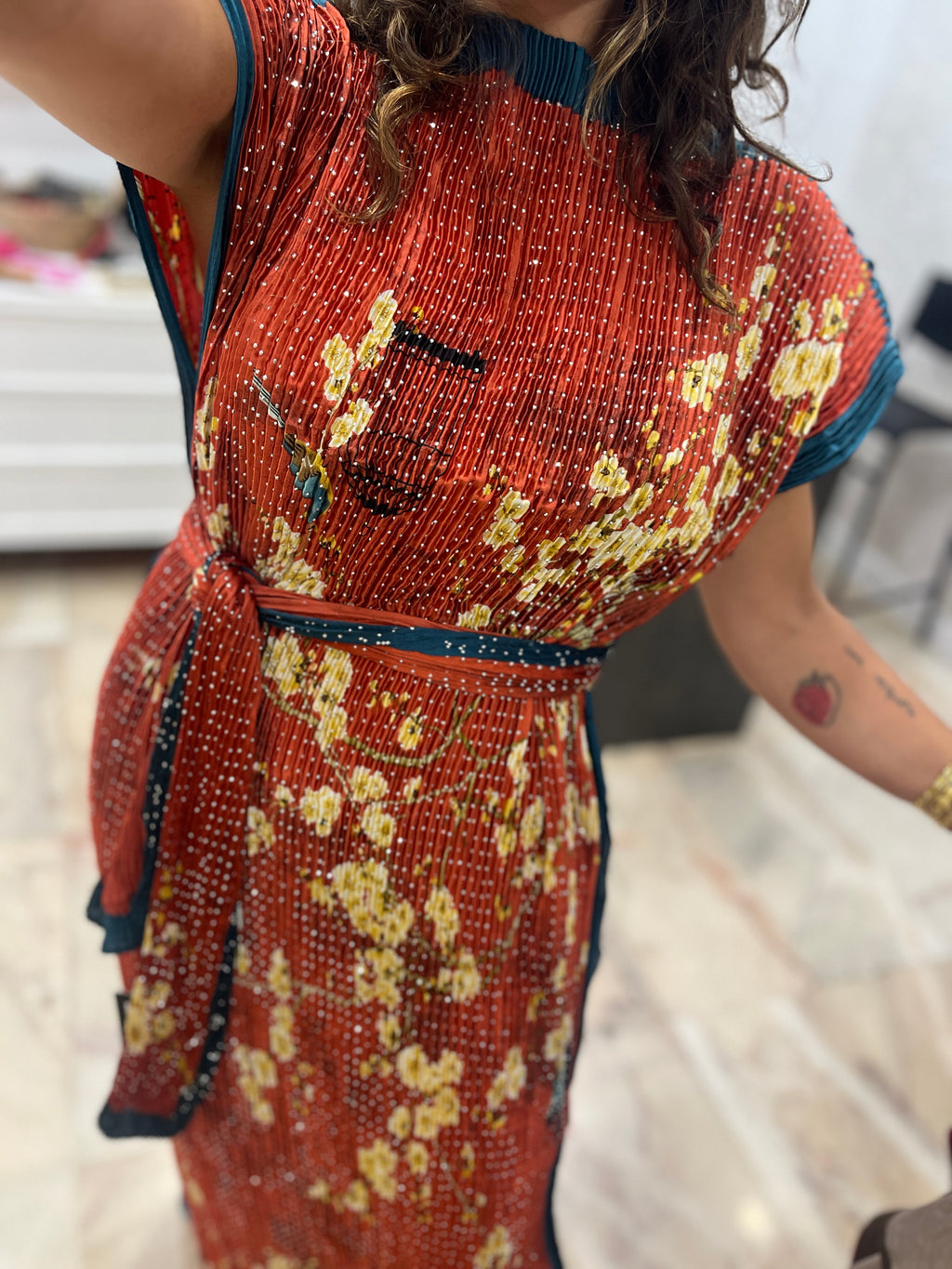 VESTIDO STRASS