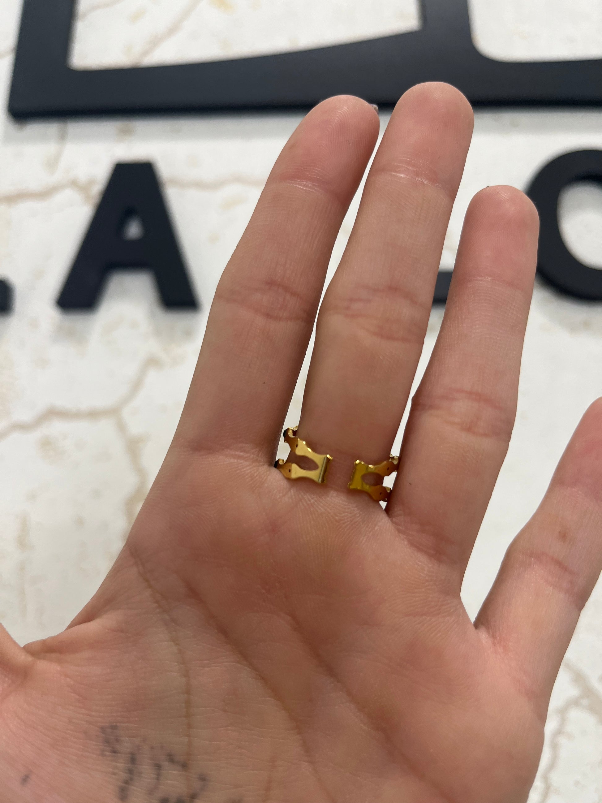 ANILLO