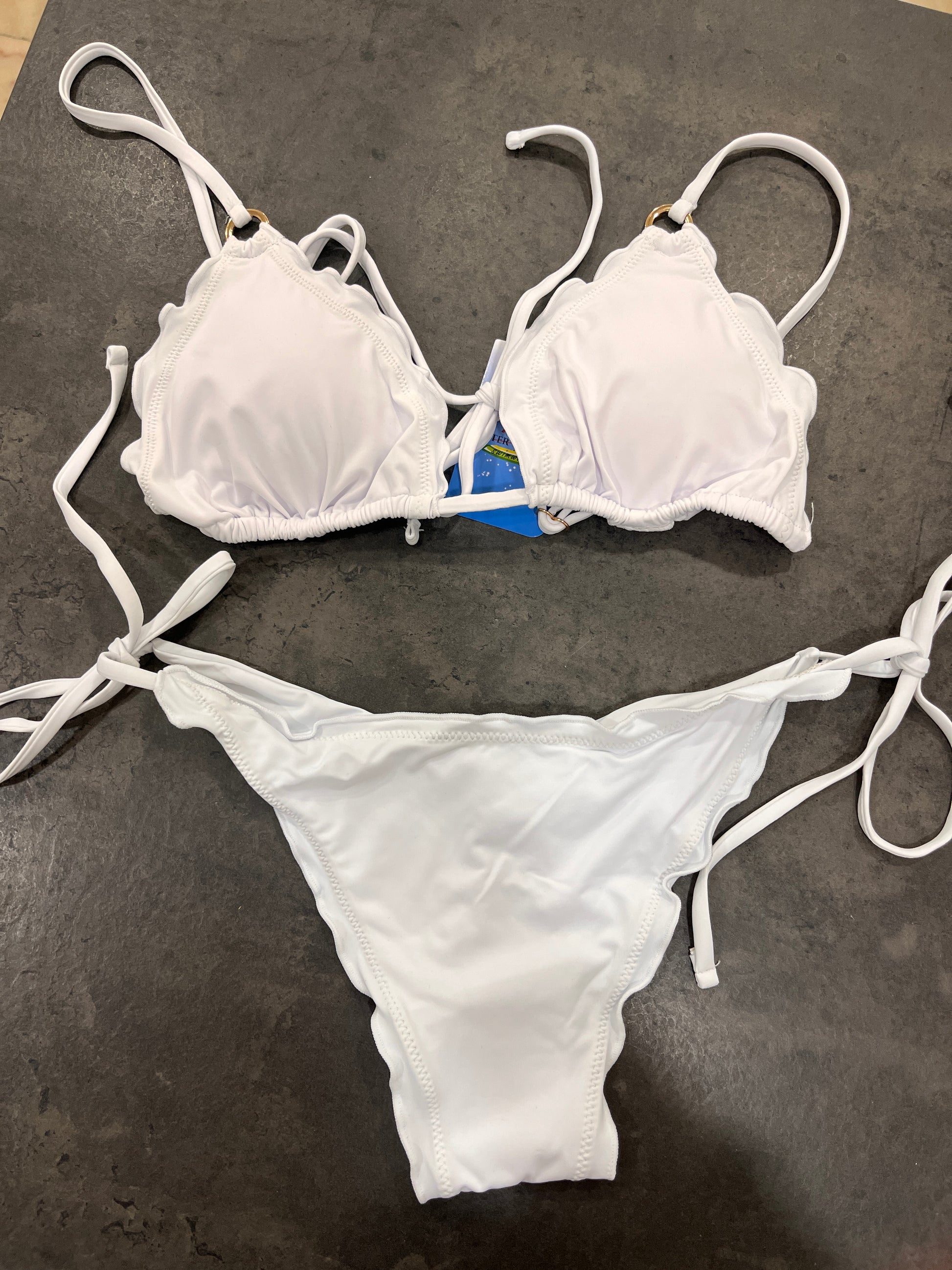 BIKINI BASIC