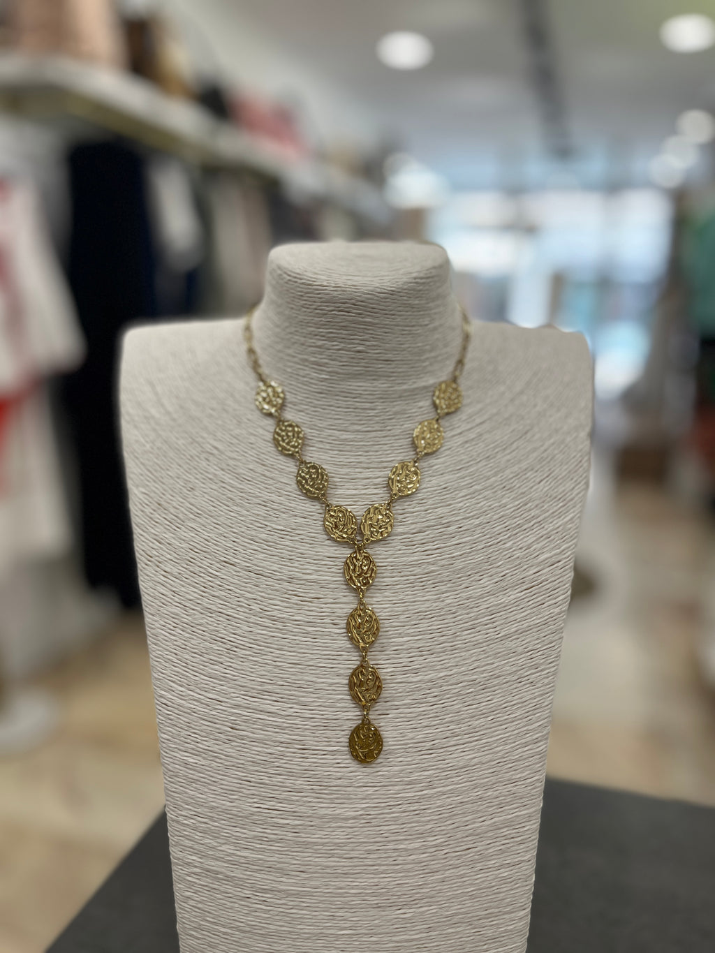COLLAR LAGRIMA