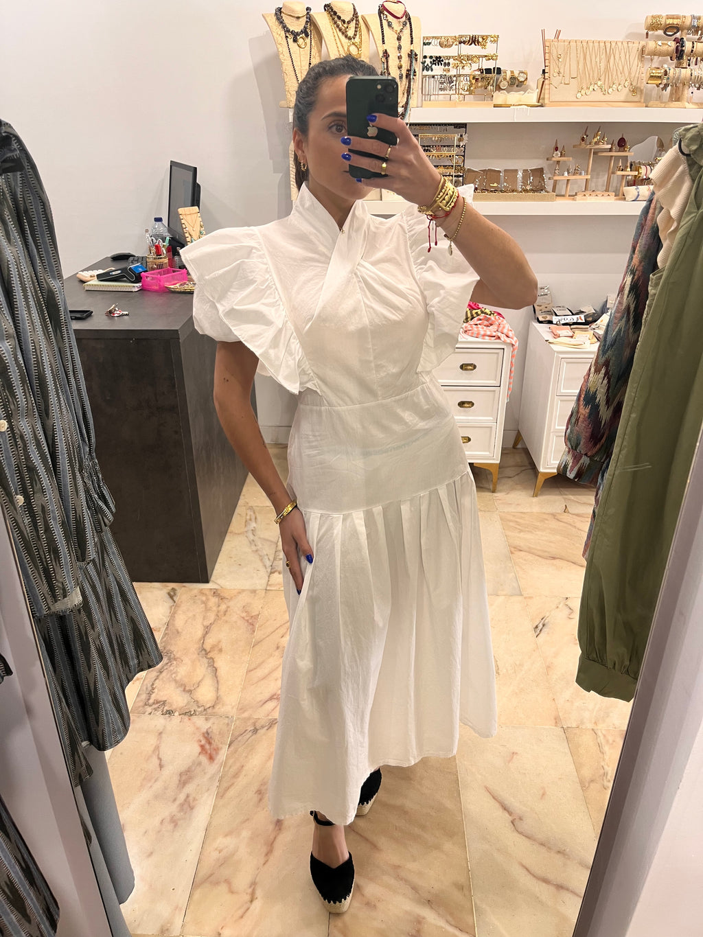 Vestido volantes