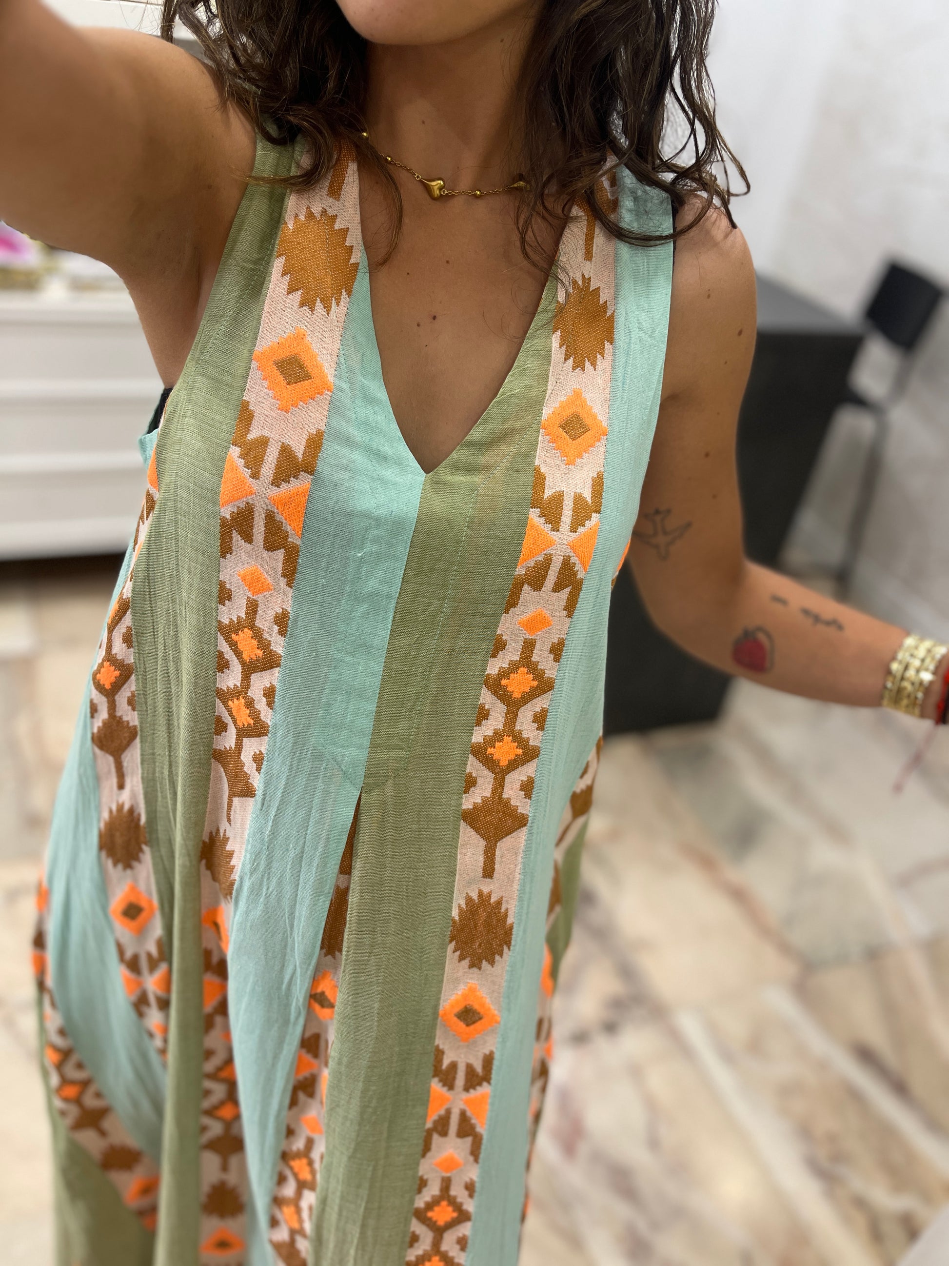 VESTIDO FLUOR