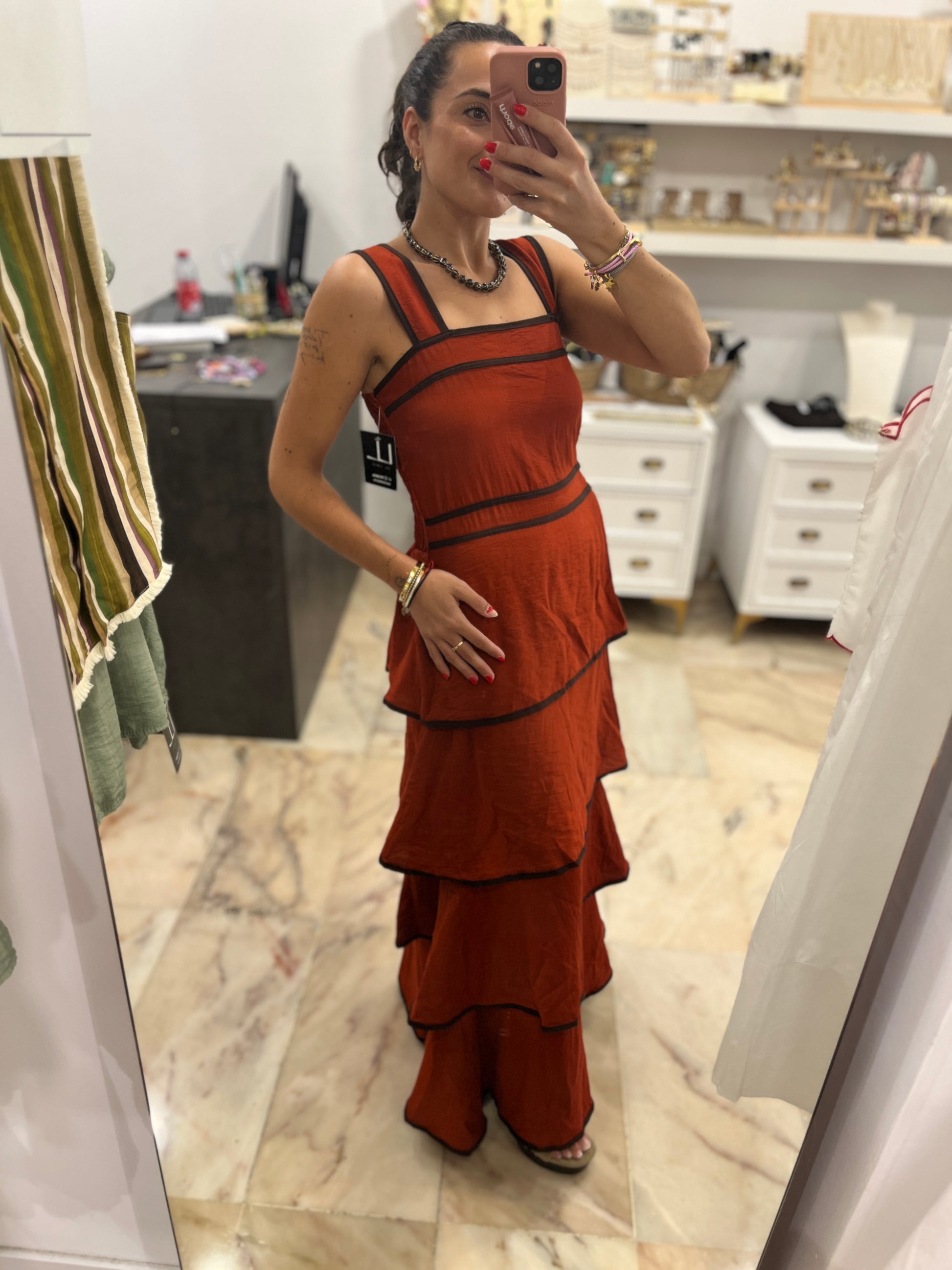 VESTIDO VOLANTES