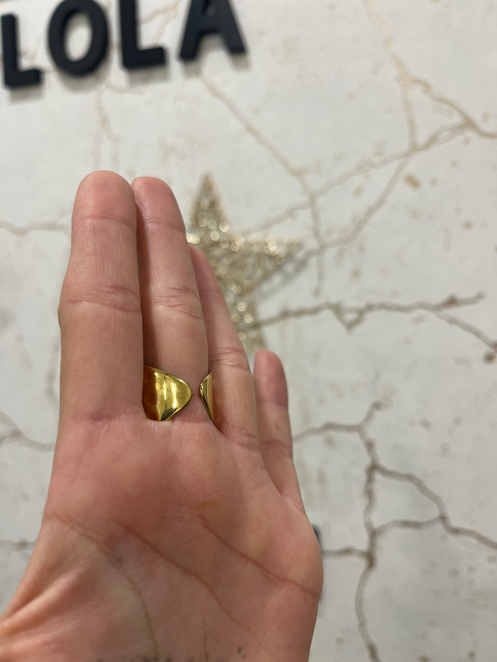 ANILLO