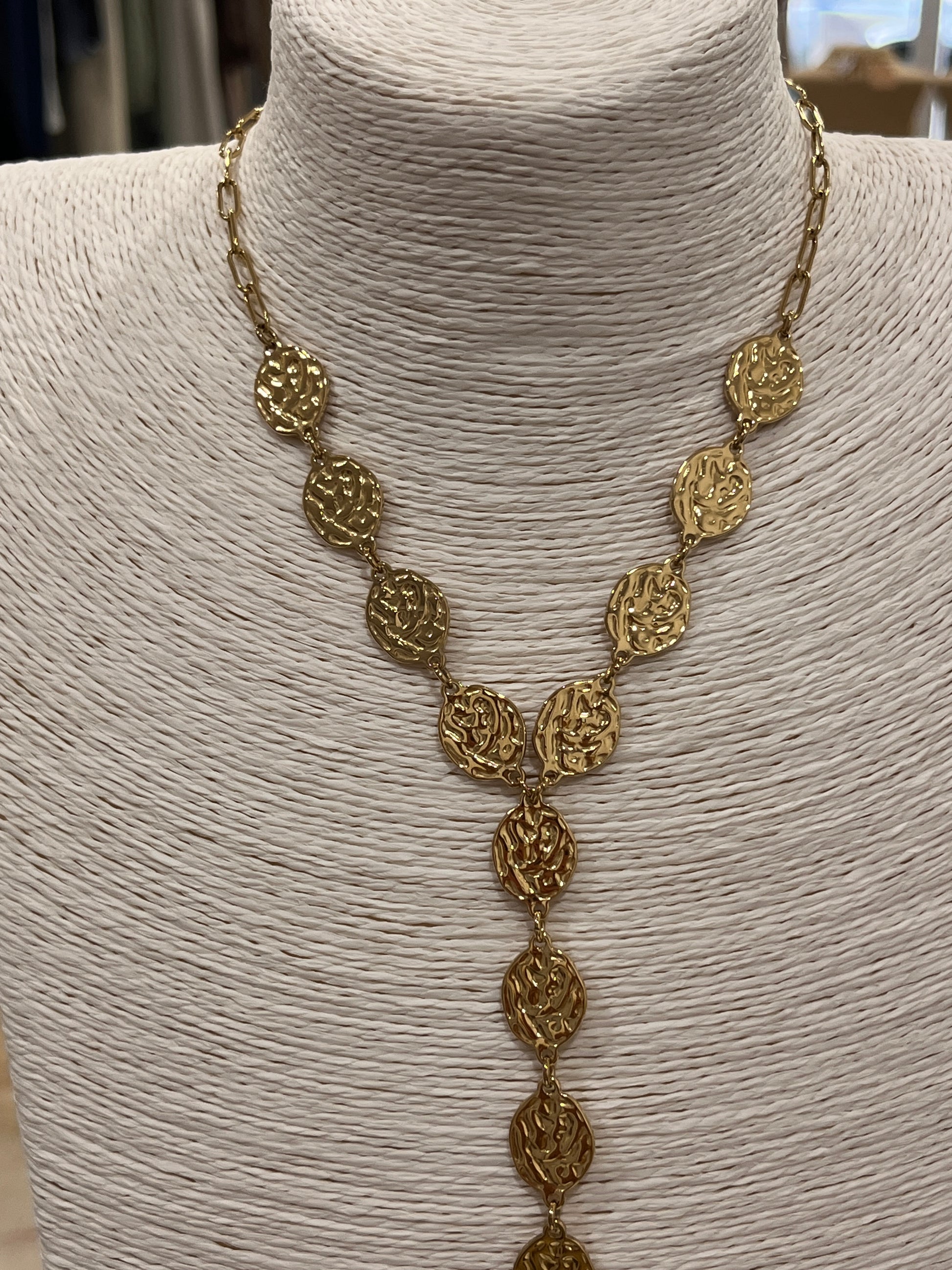 COLLAR LAGRIMA