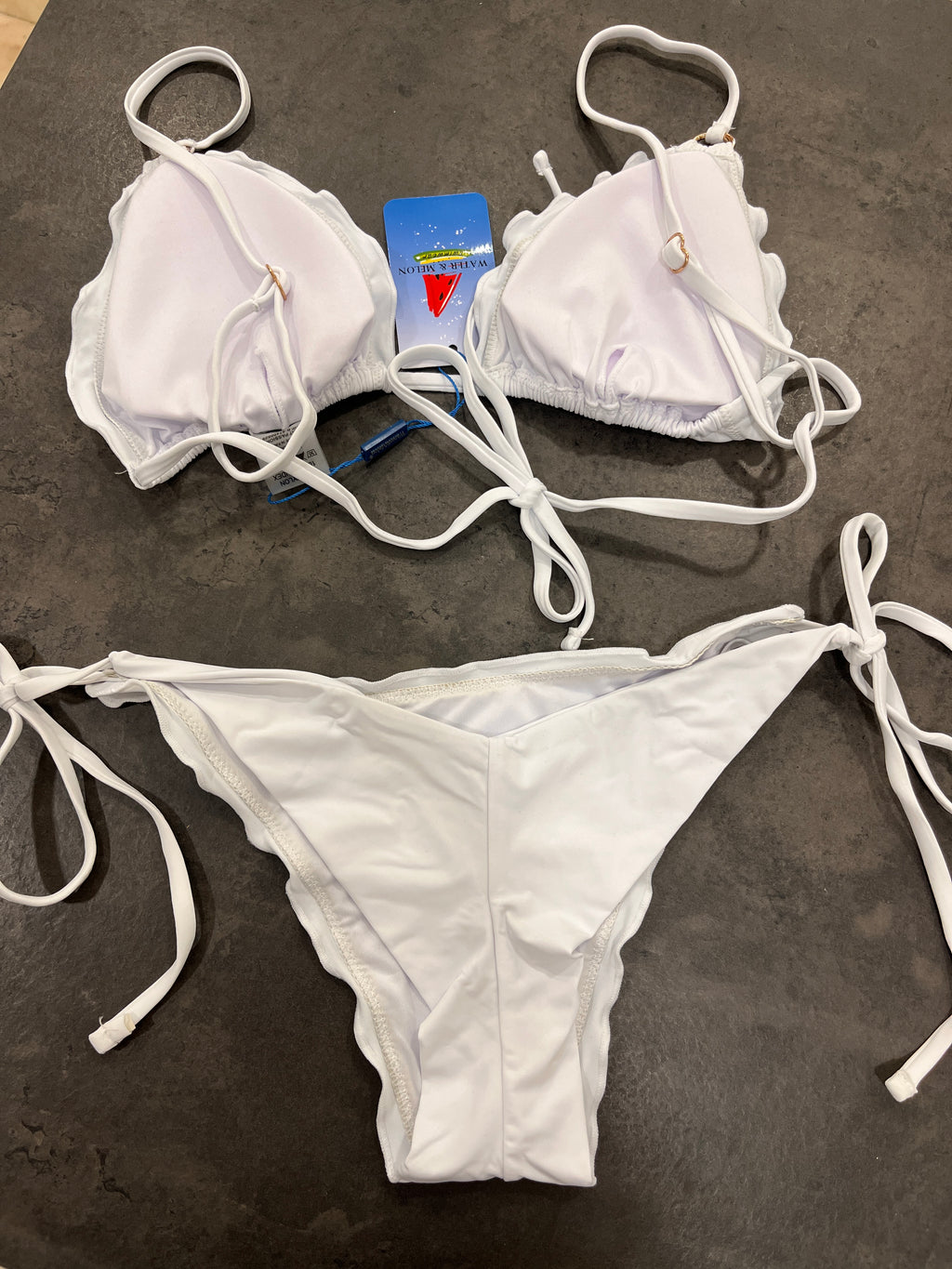 BIKINI BASIC