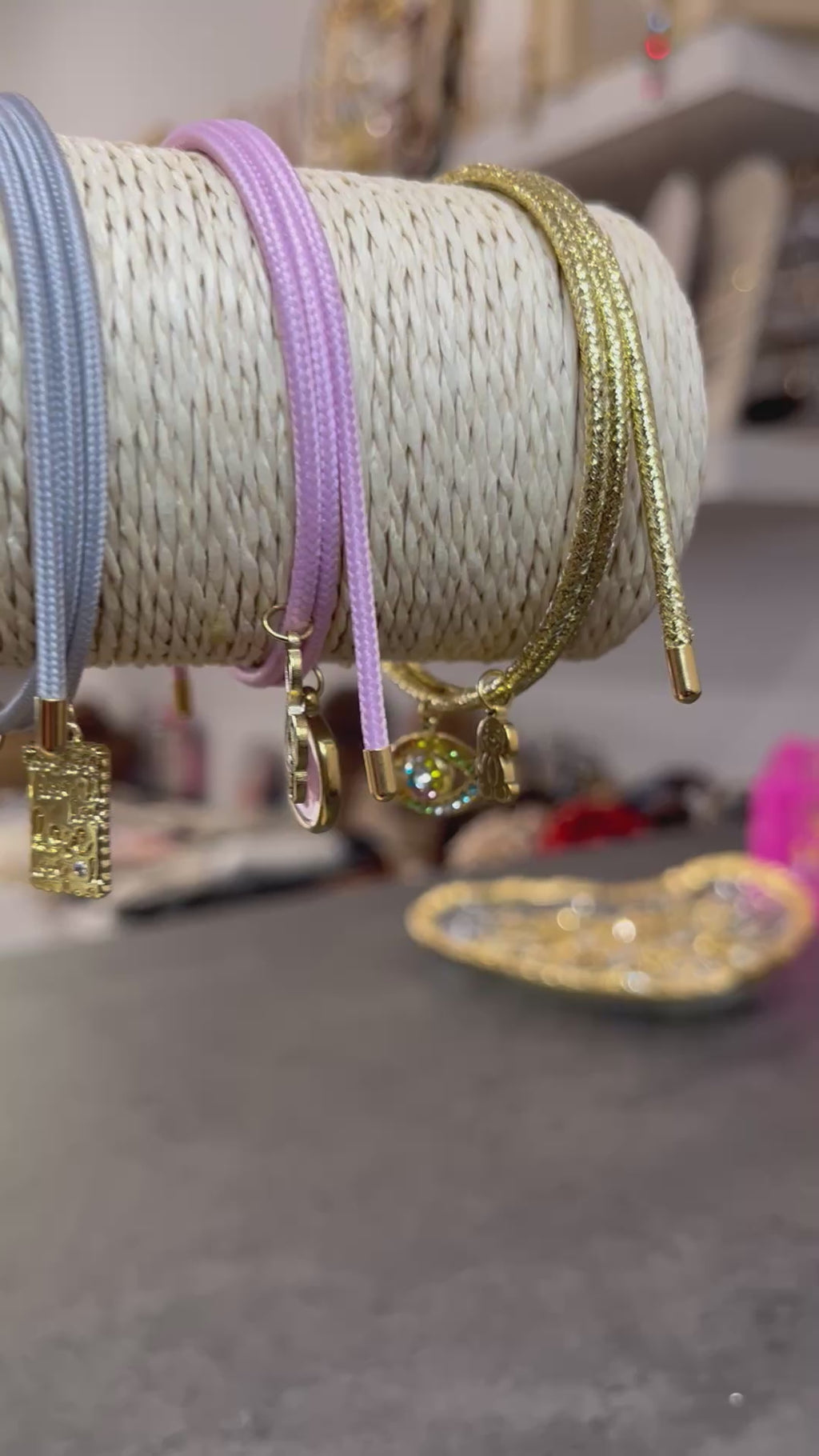 Pulseras diseño propio